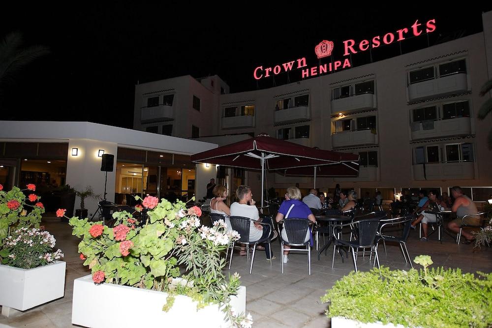 Crown Resorts Henipa Larnaca Ngoại thất bức ảnh